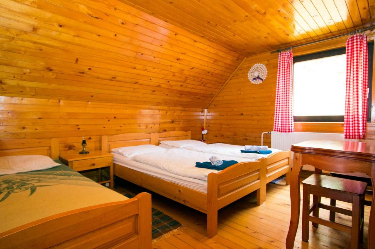Villa Turisticna Kmetija Perk Solčava Esterno foto