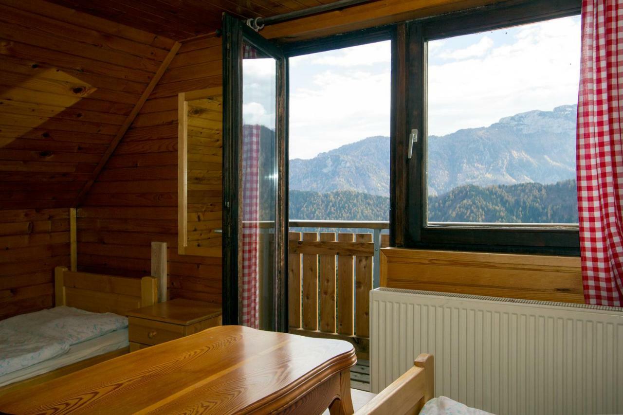 Villa Turisticna Kmetija Perk Solčava Esterno foto