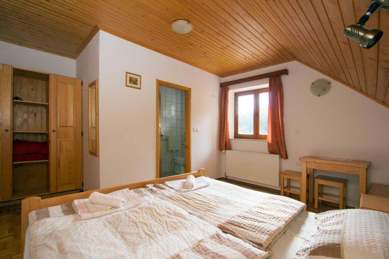 Villa Turisticna Kmetija Perk Solčava Esterno foto